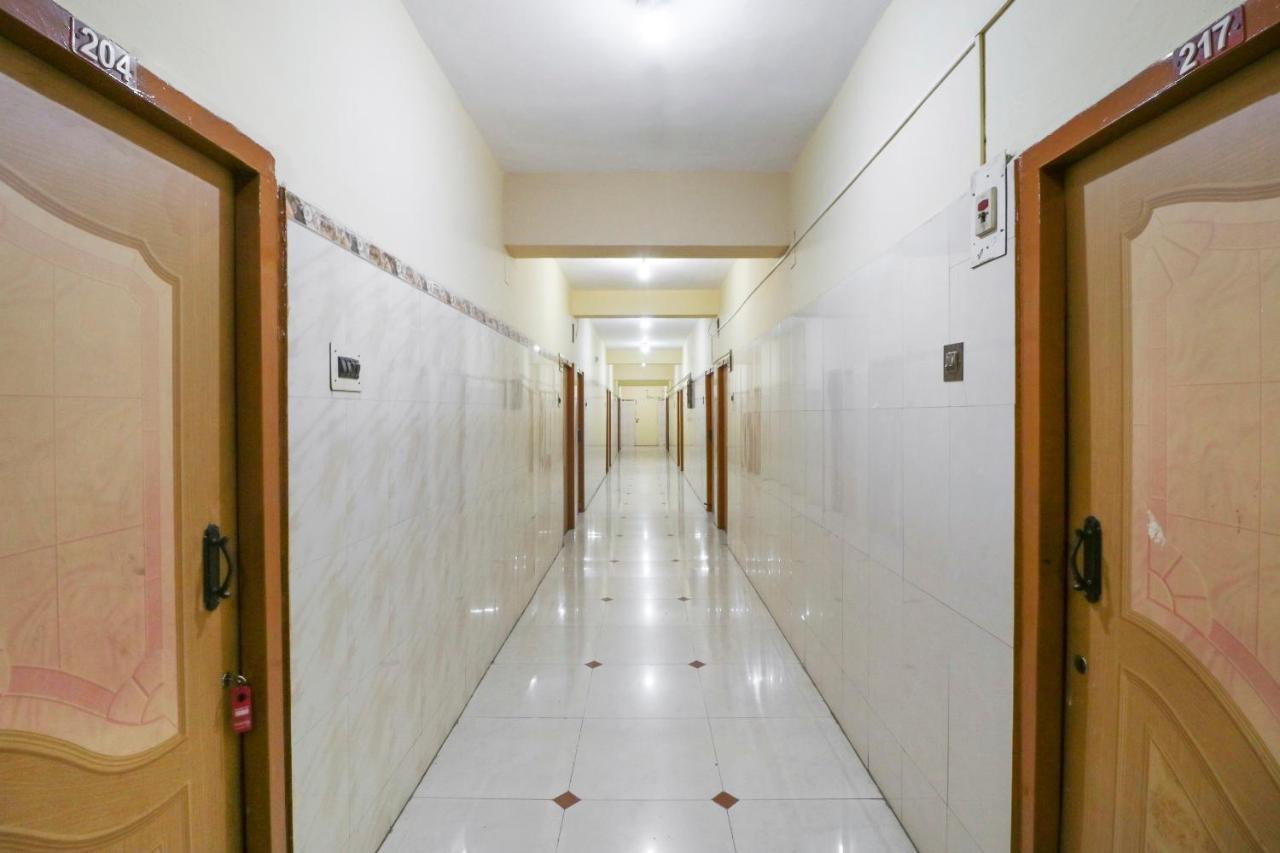 Oyo 45895 Hotel Blue Nile Chennai Exterior photo